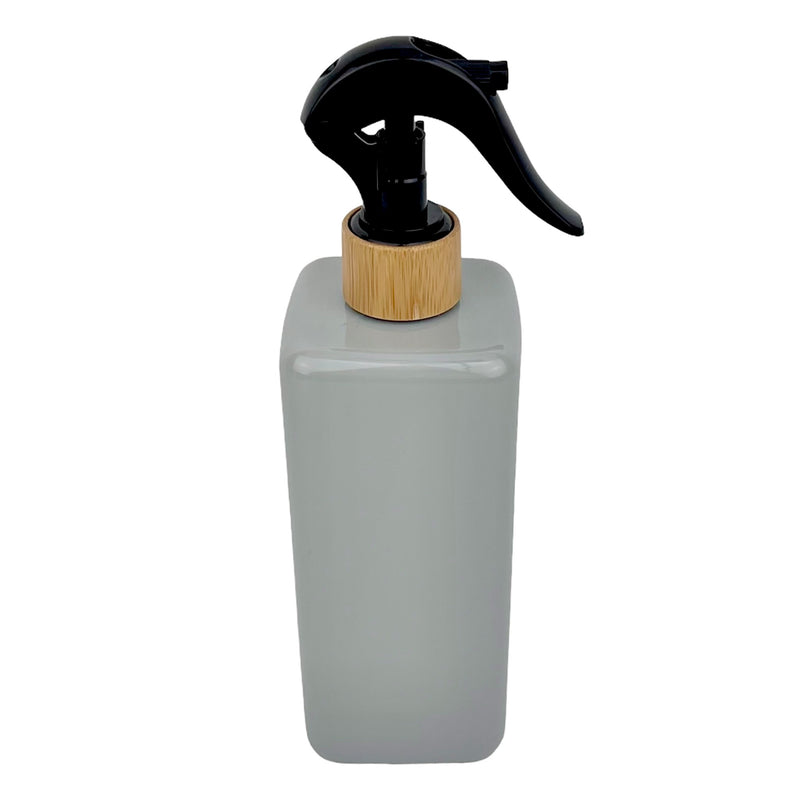 2. SORTERING 500ML GRÅ FIRKANTET SPRAYFLASKEFLASKE